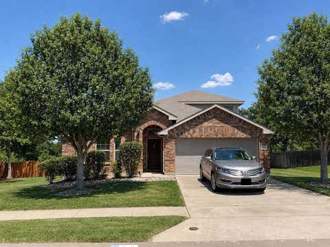 Photo of 225 Woodhaven Trail, Waco, TX 76657 (MLS # 21314173)