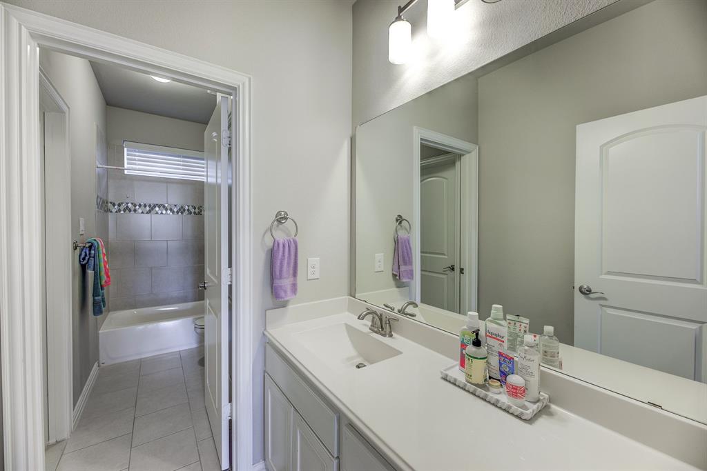 Stone Hollow Add Ph Four - Residential