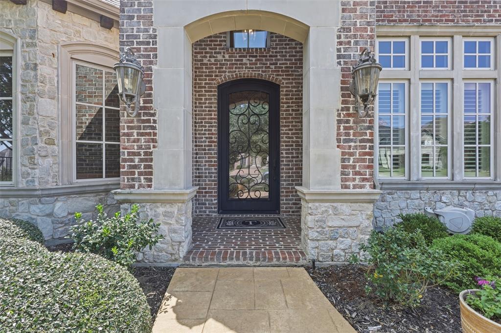 1861 Sunset Court