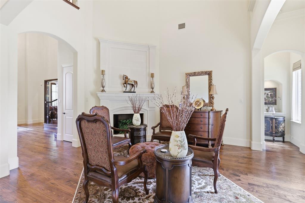 1861 Sunset Court