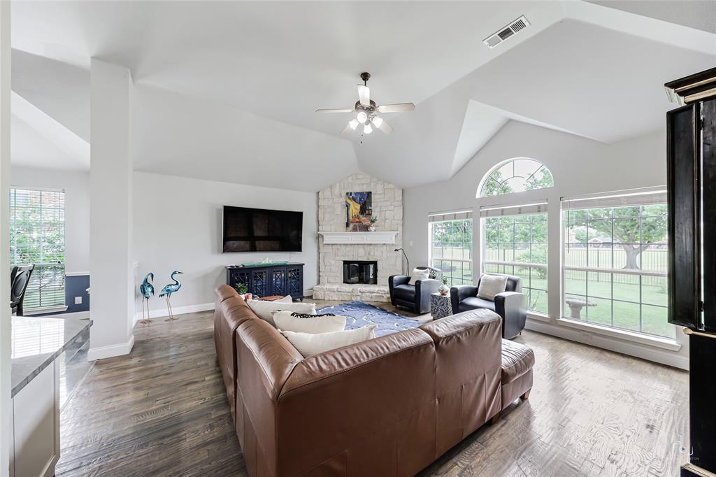 10302 Broadmoor Lane