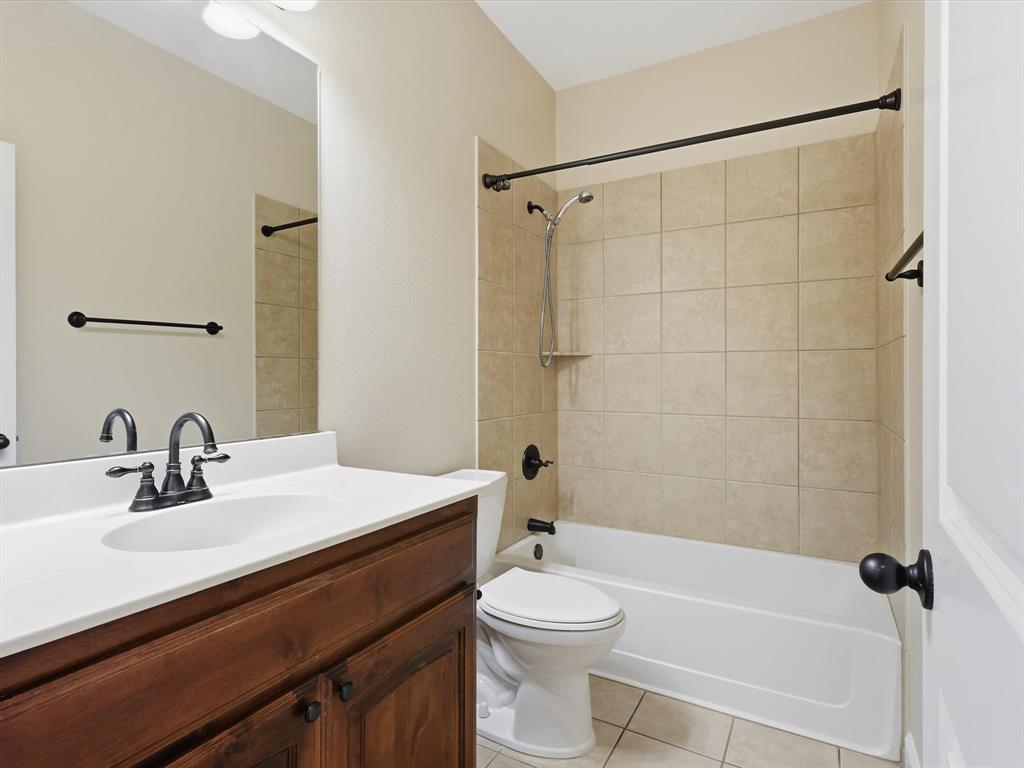 Hills Of Lake Country - Residential