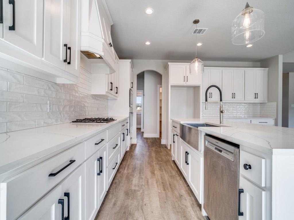 Bobcat Pass - Residential