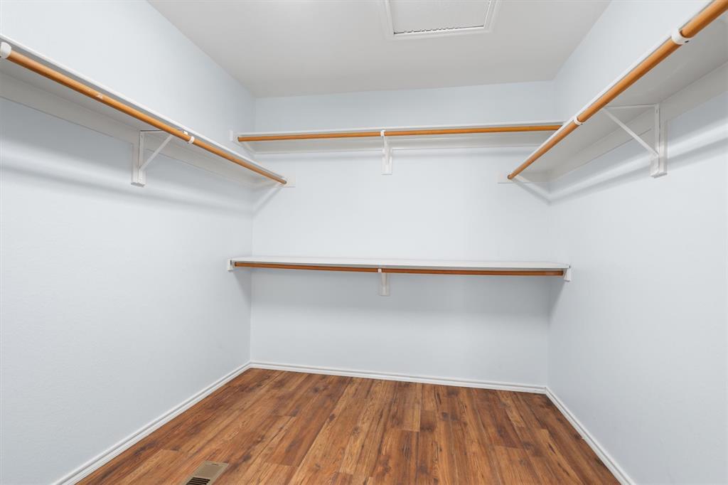 Enclaves At Silver Creek Dent - Residential