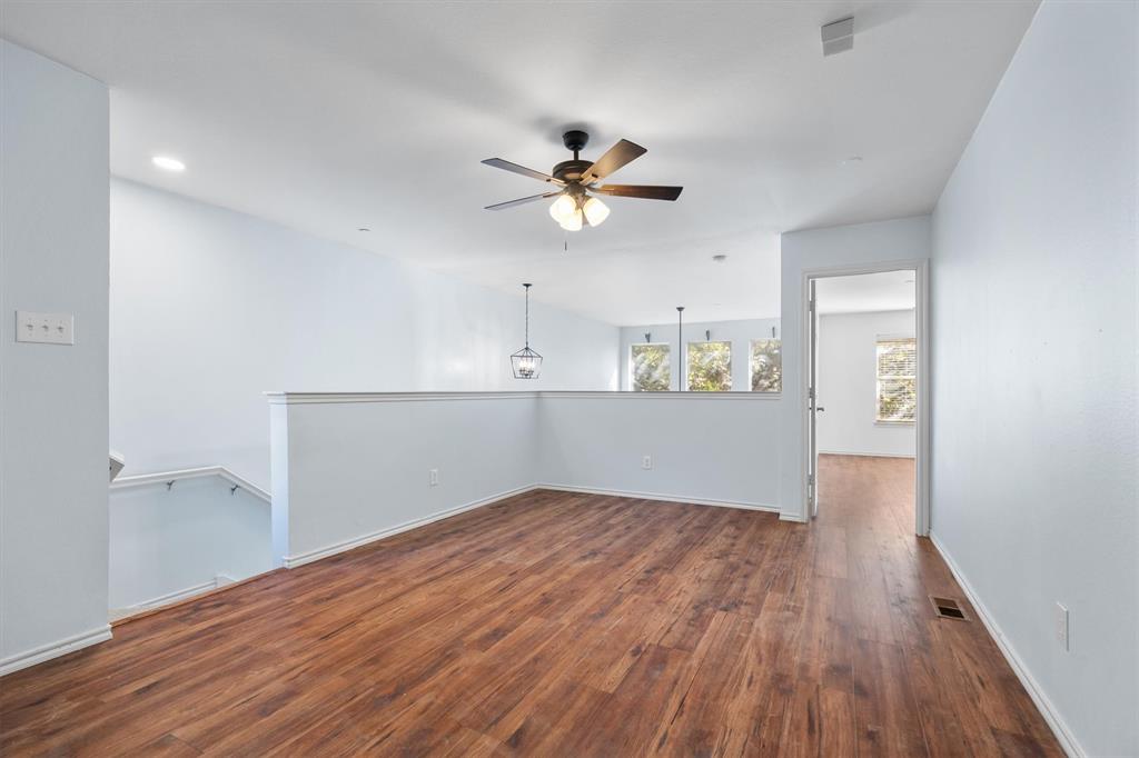 Enclaves At Silver Creek Dent - Residential