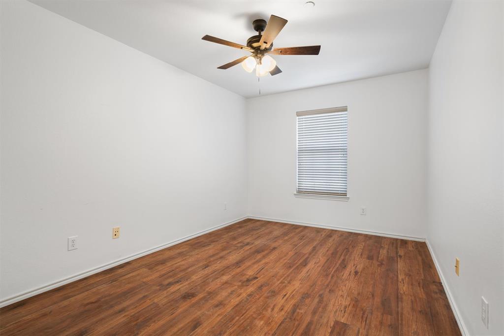 Enclaves At Silver Creek Dent - Residential