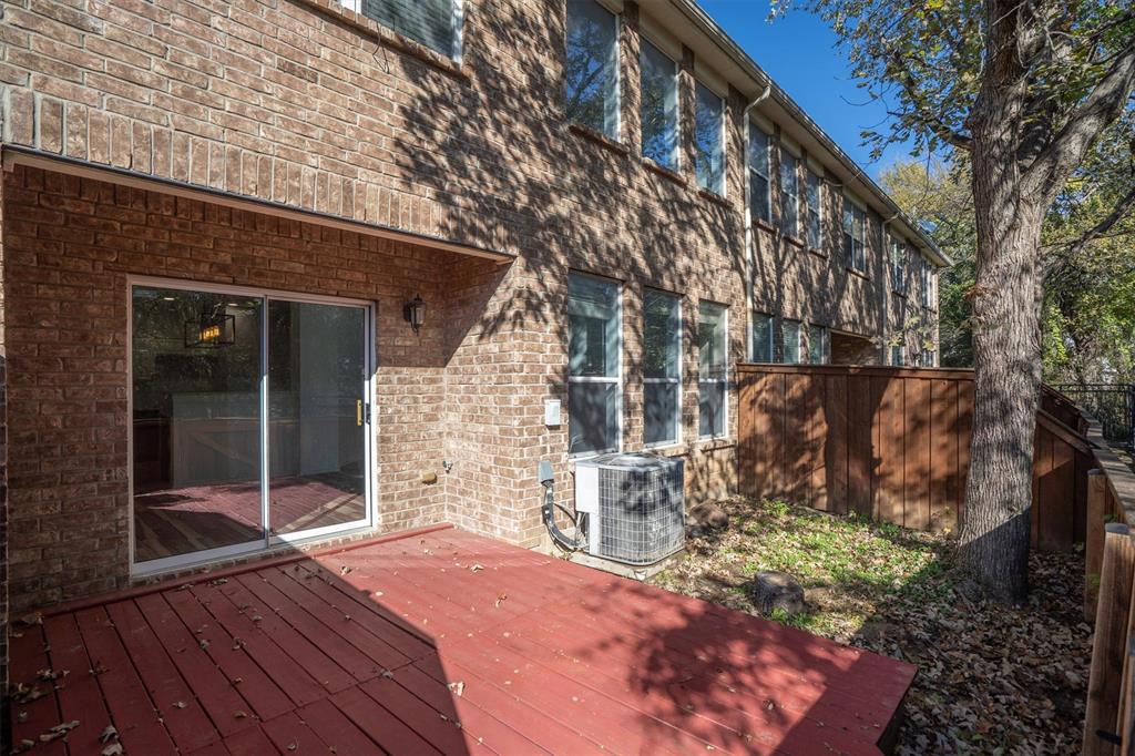 Enclaves At Silver Creek Dent - Residential