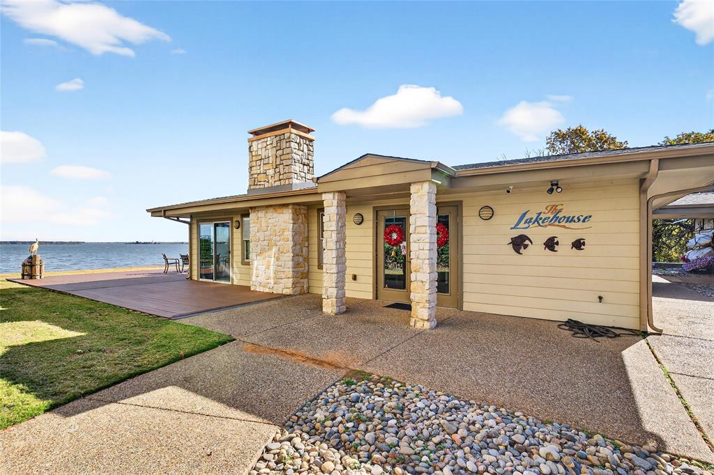 Waters Edge Condo - Residential