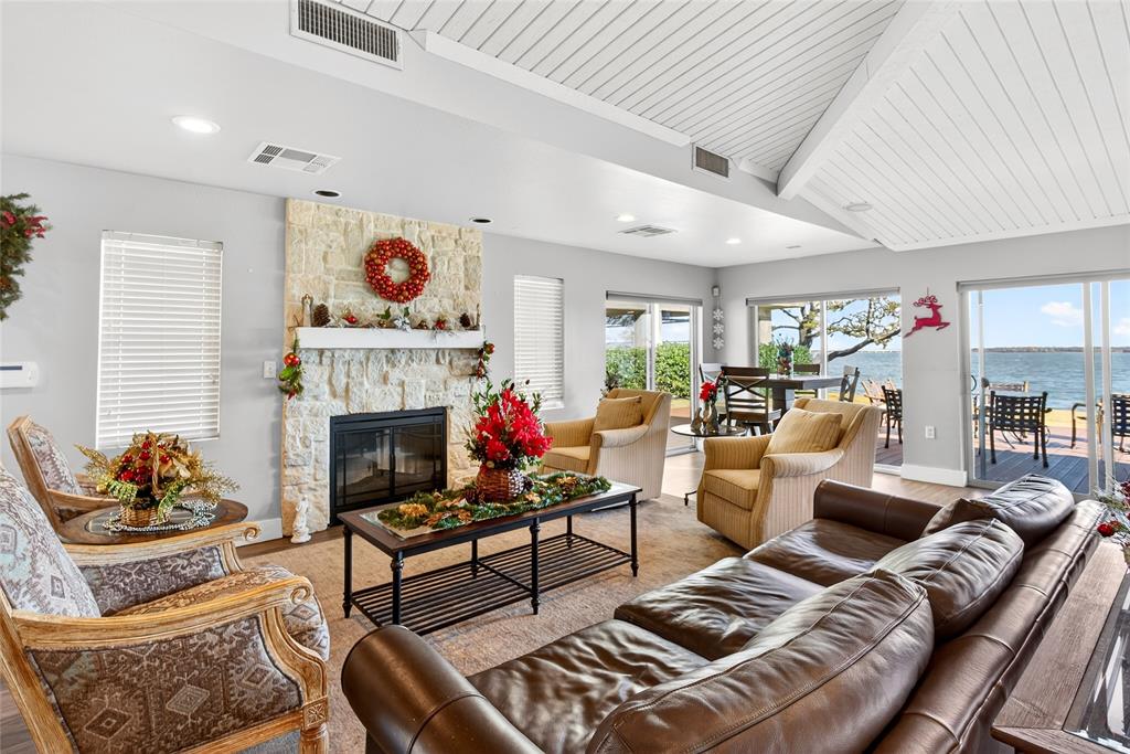 Waters Edge Condo - Residential