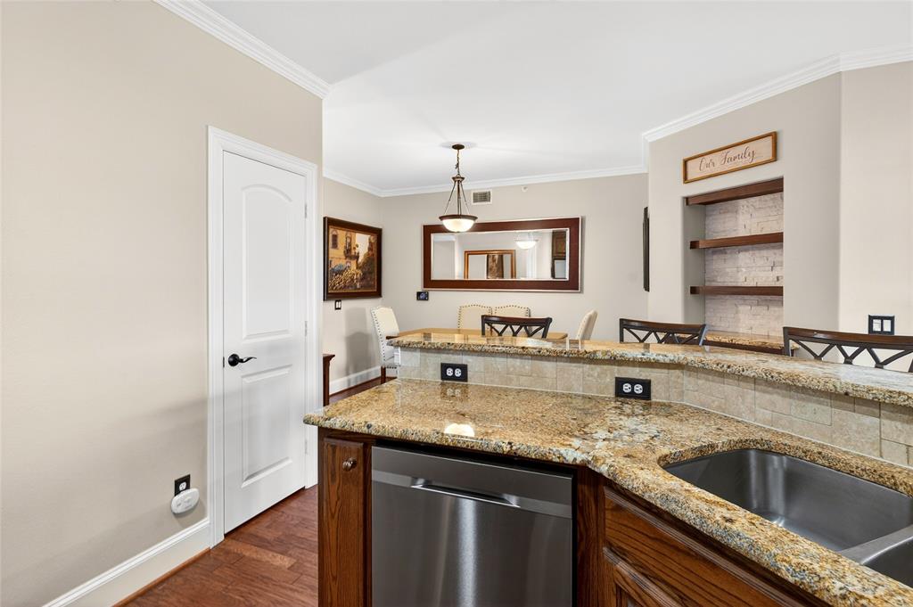 Waters Edge Condo - Residential