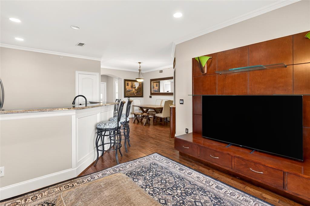 Waters Edge Condo - Residential