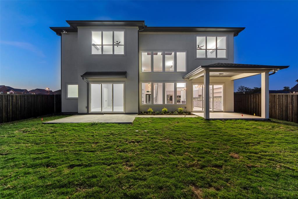 VALENCIA ESTATES - Residential