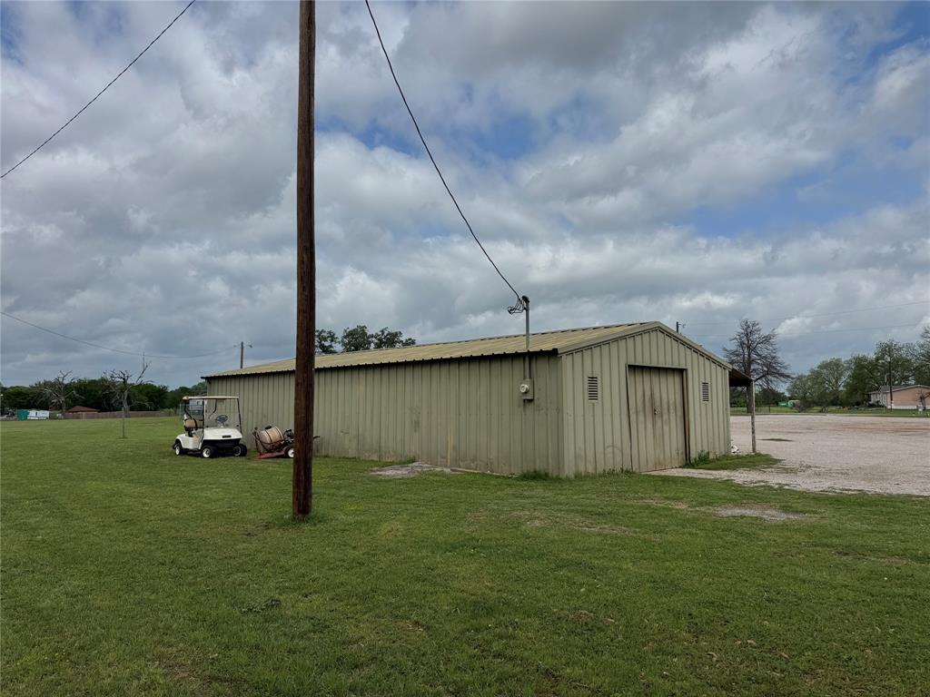 Horseshoe Bend - Commercial Sale