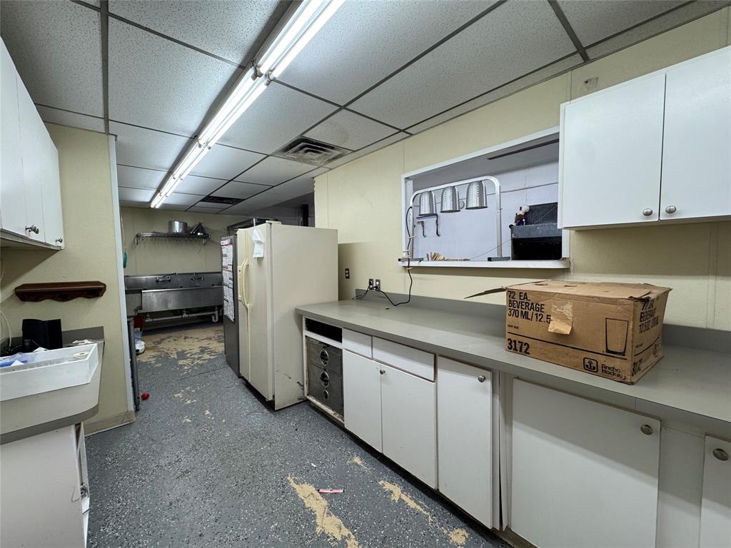 Horseshoe Bend - Commercial Sale