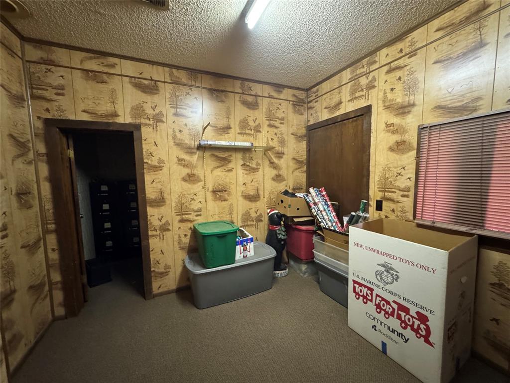 Horseshoe Bend - Commercial Sale