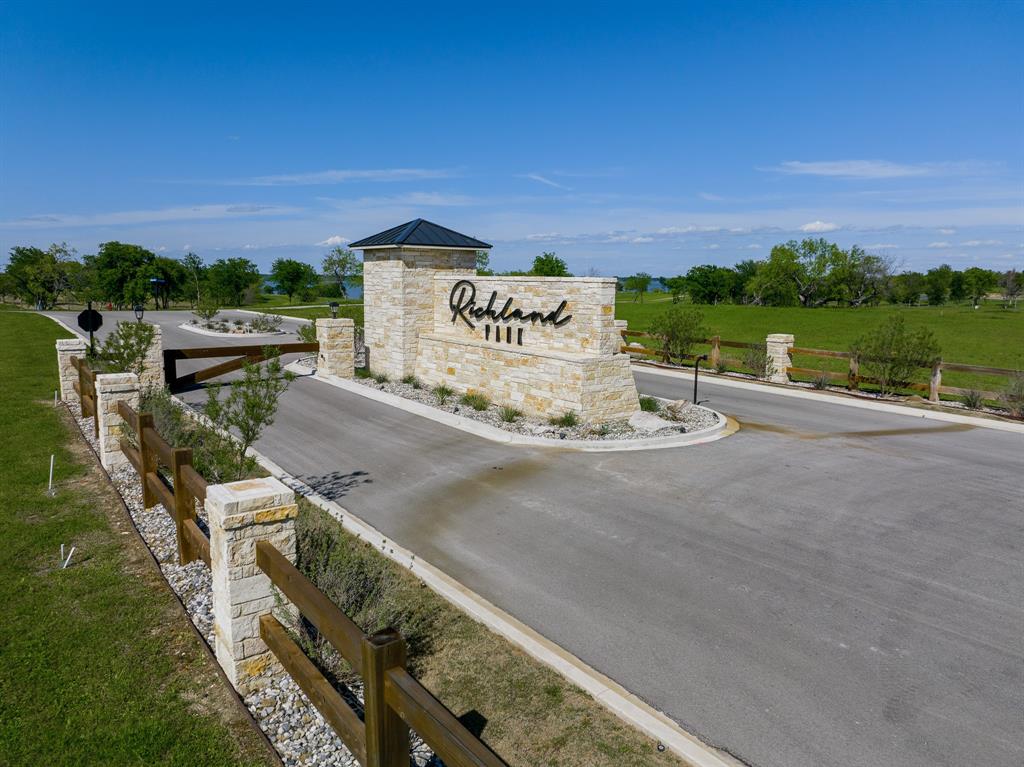 Richland Park - Land