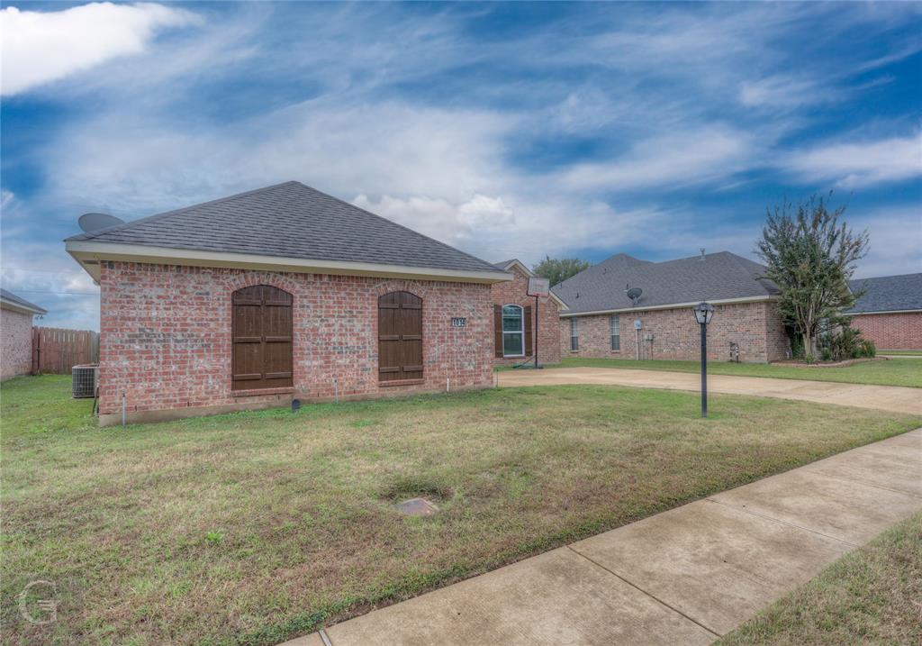 Rosedale Place 08 - Residential