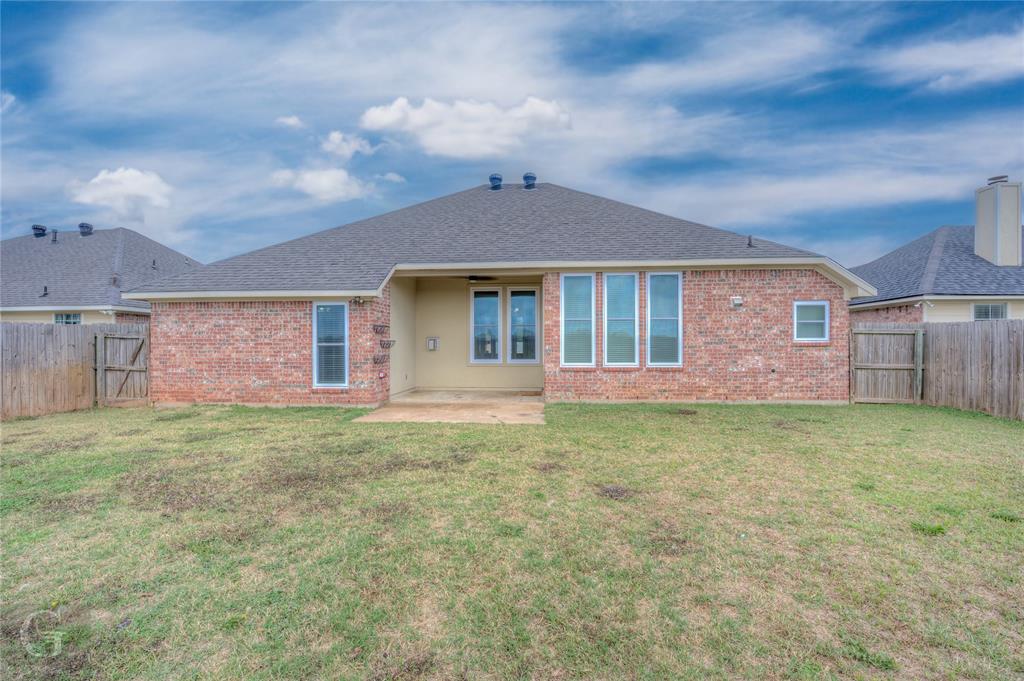 Rosedale Place 08 - Residential