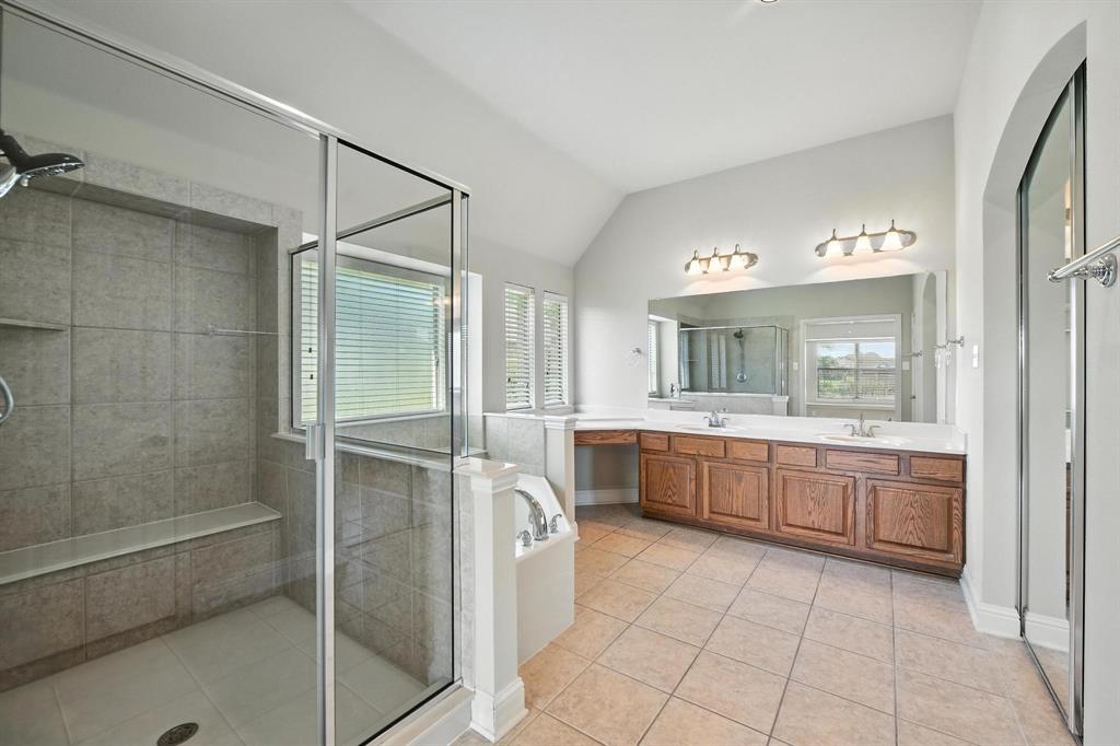 Lantana, Texas 76226, United States, 3 Bedrooms Bedrooms, ,2 BathroomsBathrooms,Residential,Pending,155858