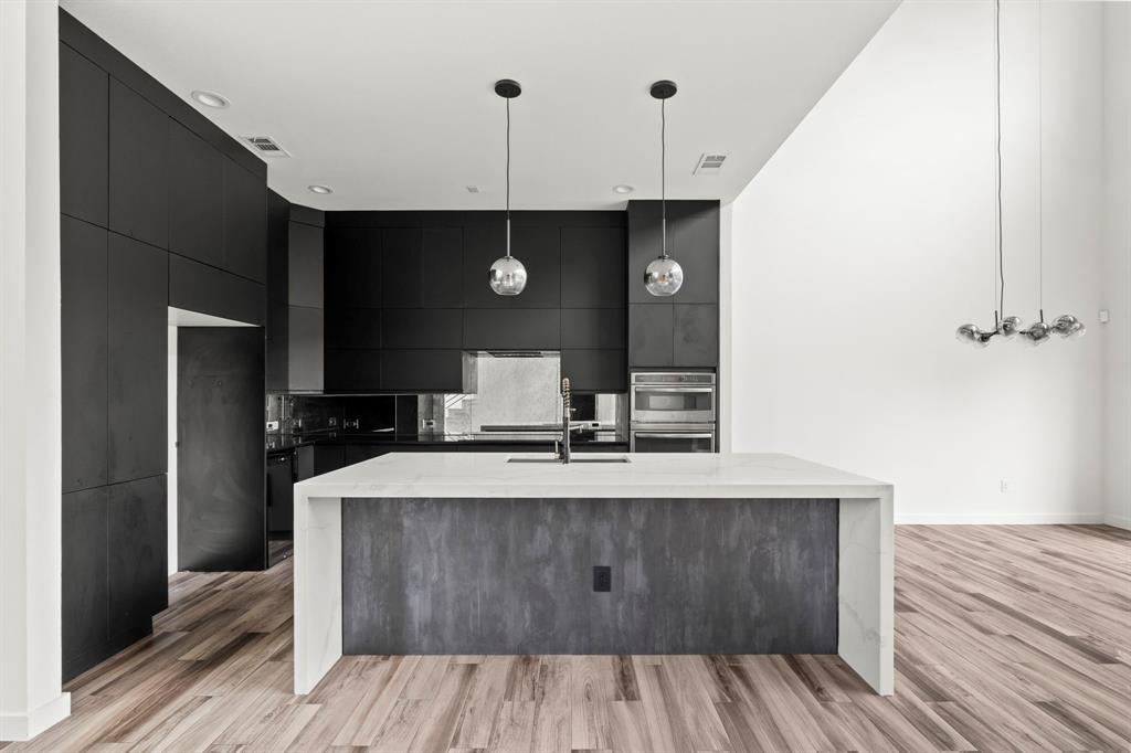 8356 Fairview Drive