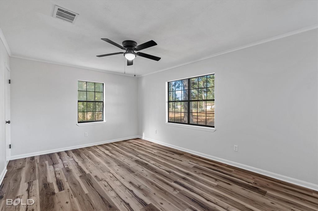 Haughton, Louisiana 71037, United States, 3 Bedrooms Bedrooms, ,2 BathroomsBathrooms,Residential,Active,238496