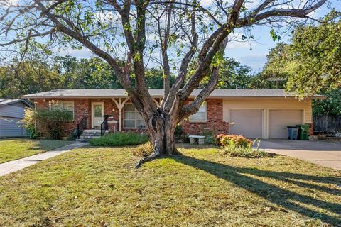 A home in Hurst