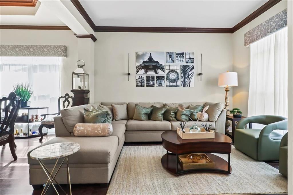 2814 Saint Maria Drive