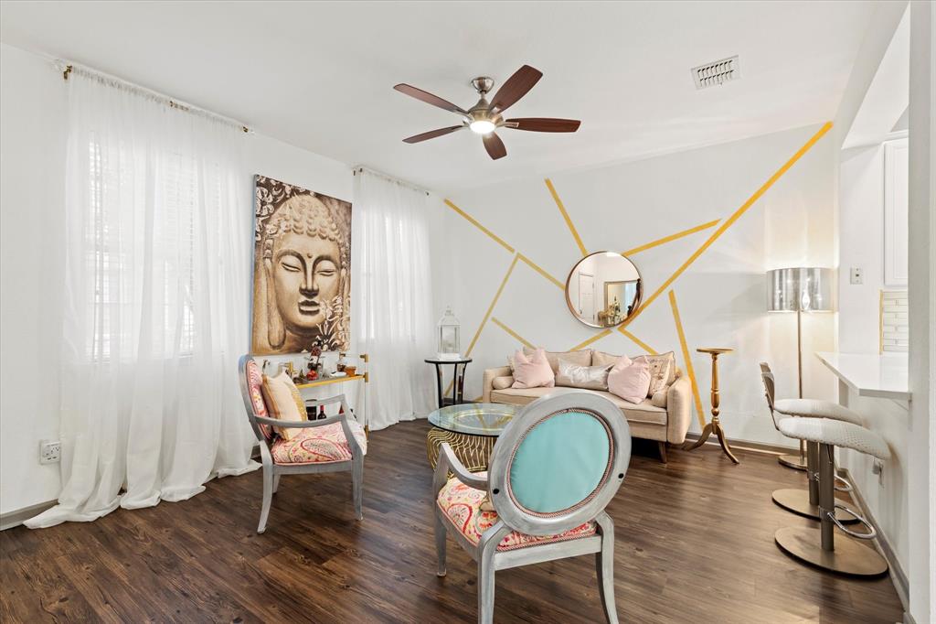 Pasquinellis Village On The Green (CMC) BLK, - Residential