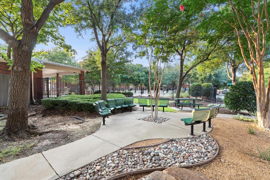 Pasquinellis Village On The Green (CMC) BLK, - Residential