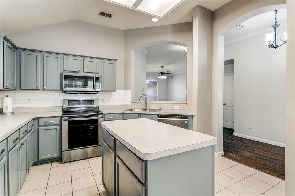 Meadow Oaks Ph II - Residential