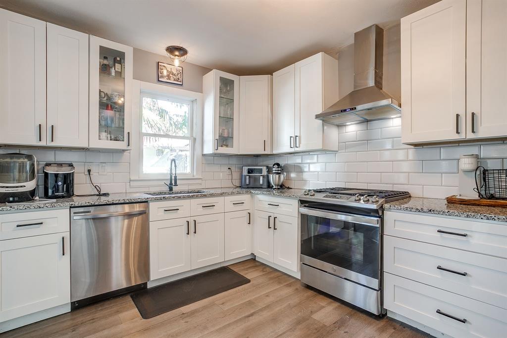 Lawn Place Add - Residential