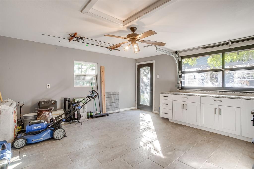 Lawn Place Add - Residential