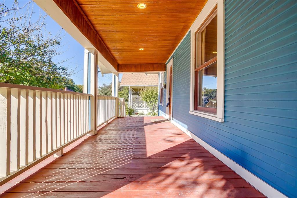 Lawn Place Add - Residential