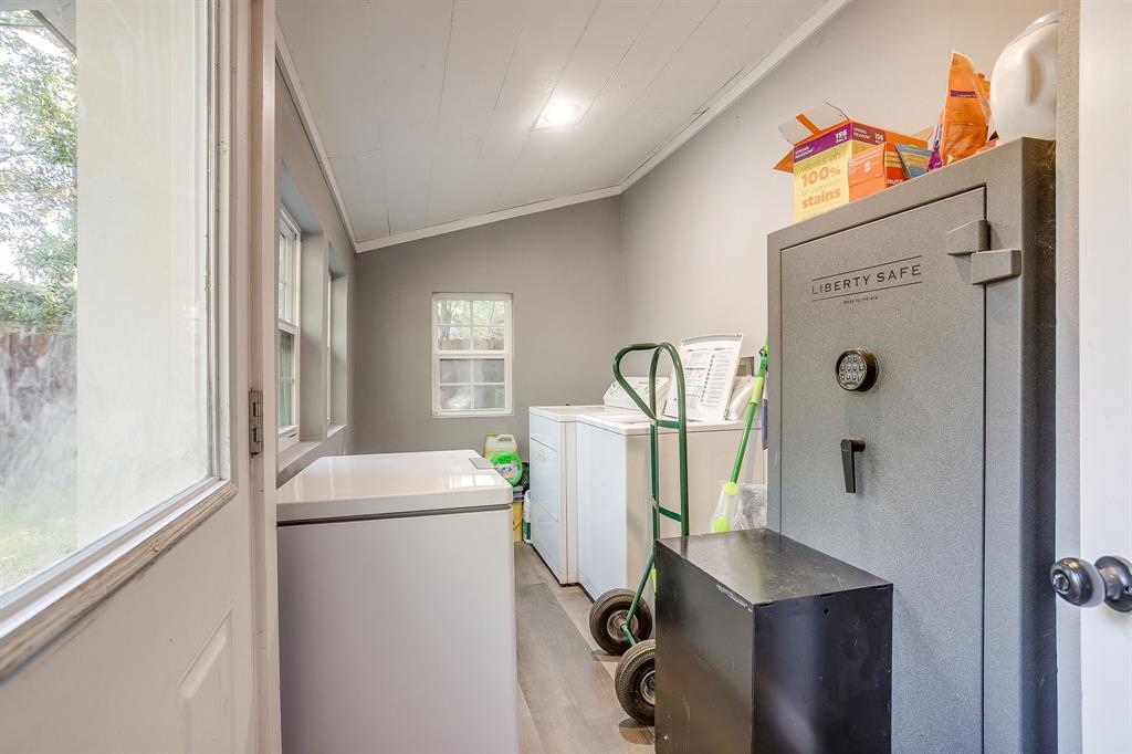 Lawn Place Add - Residential