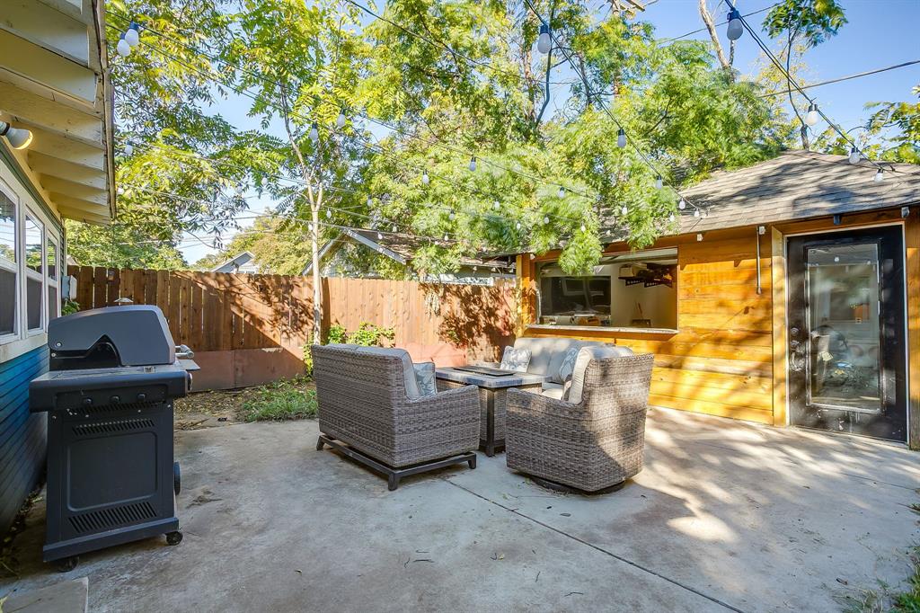 Lawn Place Add - Residential