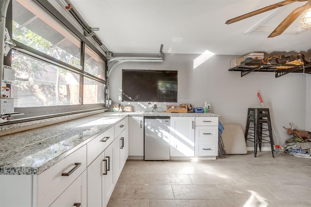 Lawn Place Add - Residential