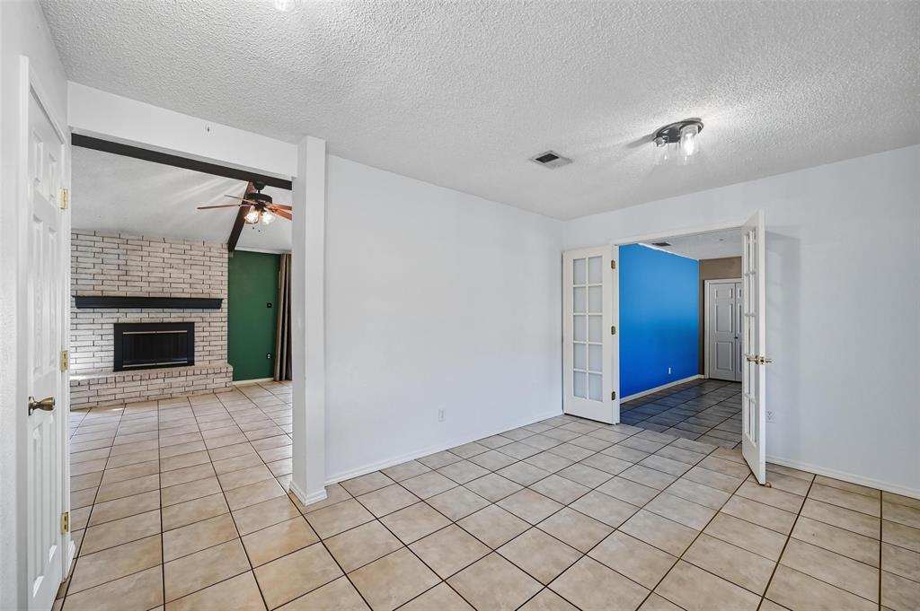 521 Linda Road