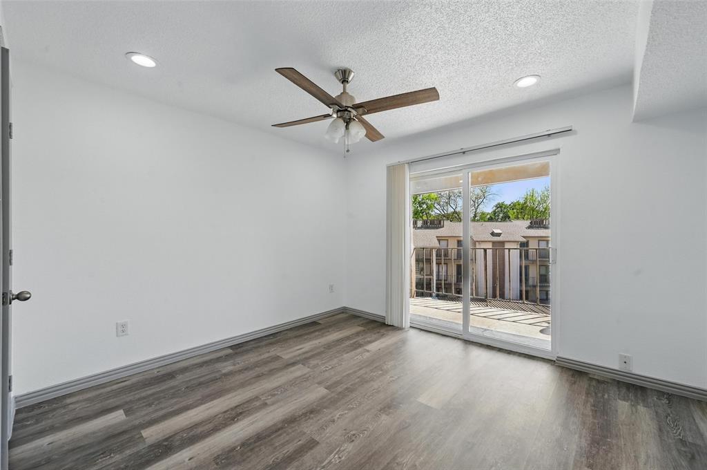 Tealwood On The Creek Condo - Residential