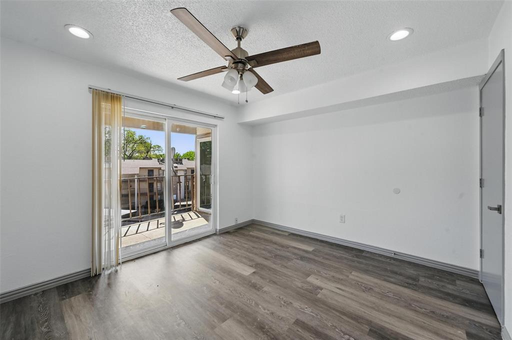 Tealwood On The Creek Condo - Residential