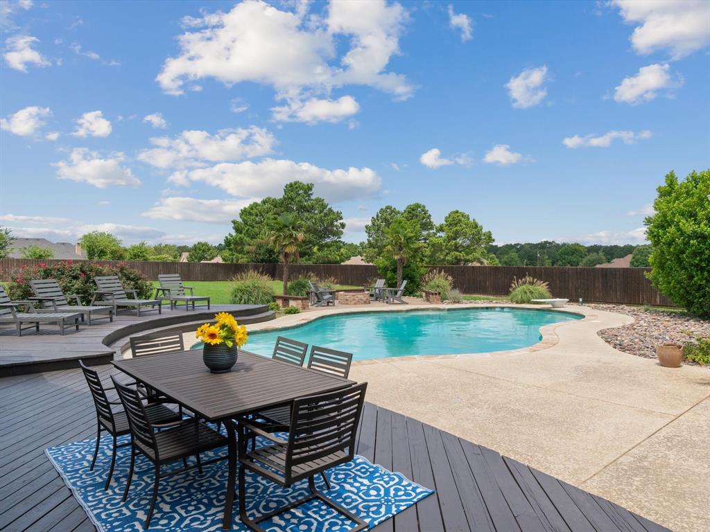 Lake Meadow - Residential