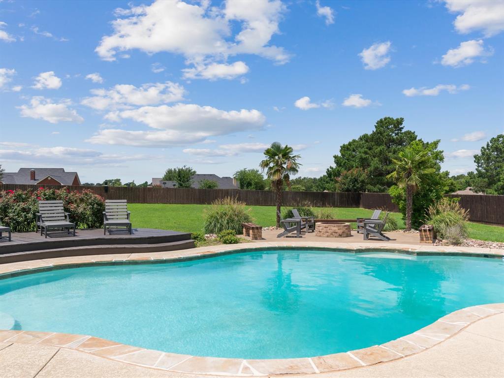 Lake Meadow - Residential