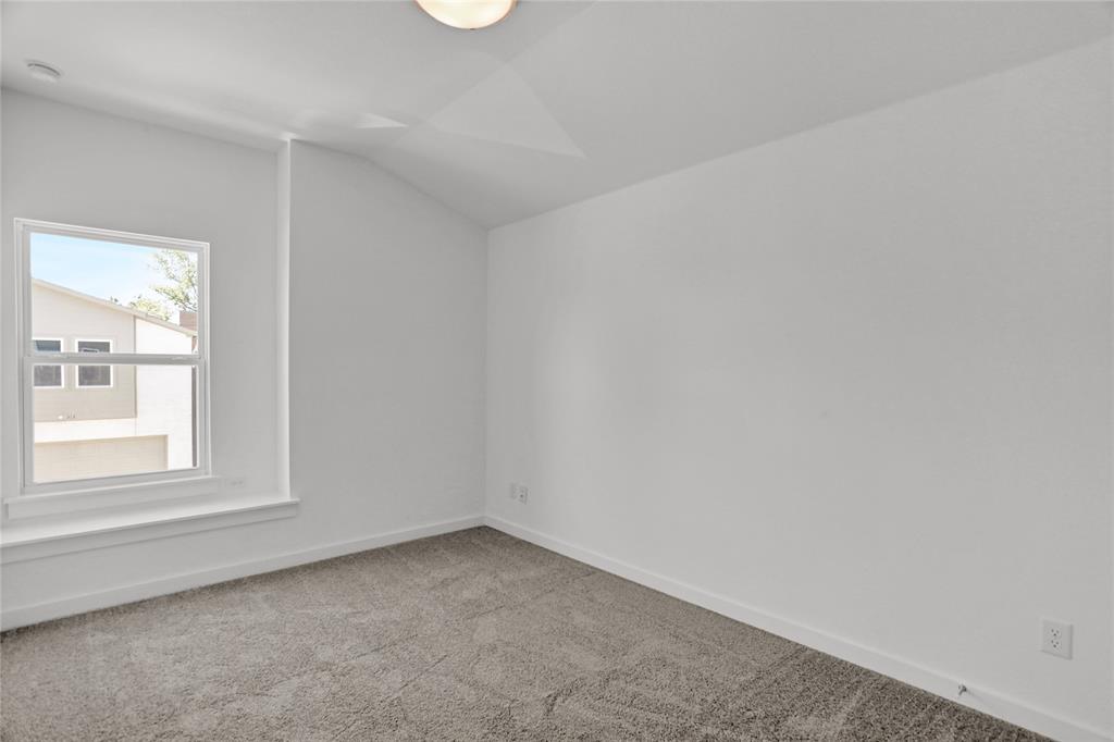 The Oakbend Estates - Residential Lease