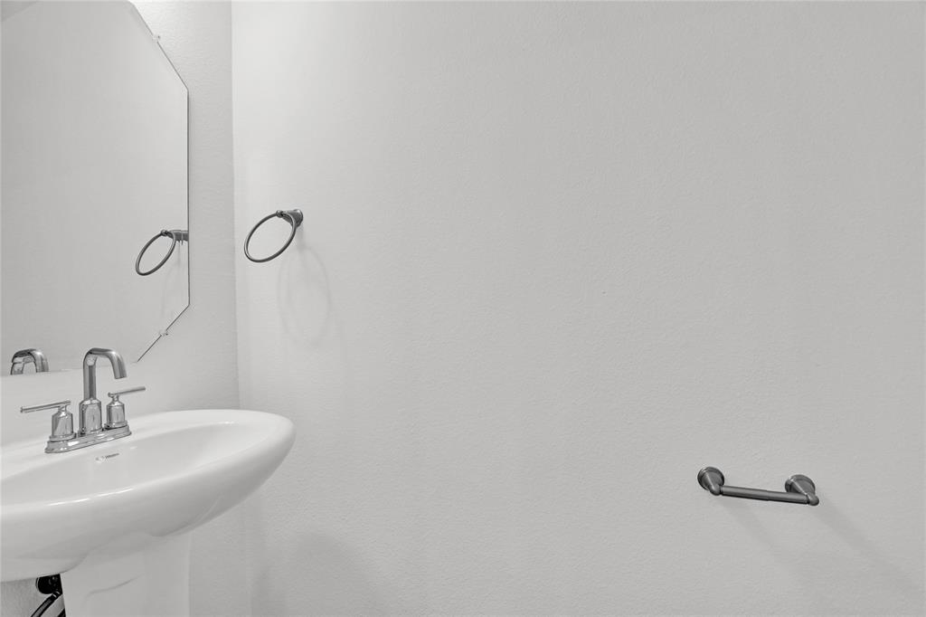 The Oakbend Estates - Residential Lease