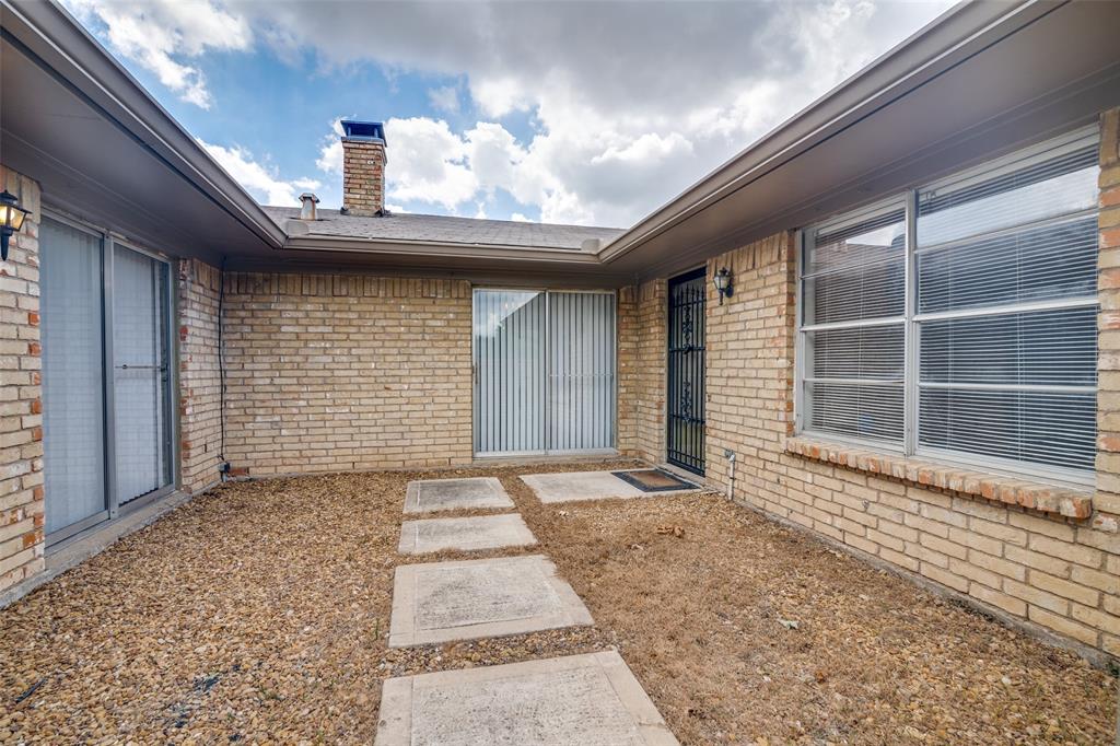 1421 Mount Vernon Drive