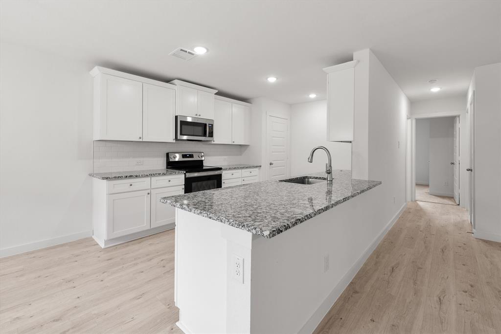 Runaway Bay Unit 6 - Residential