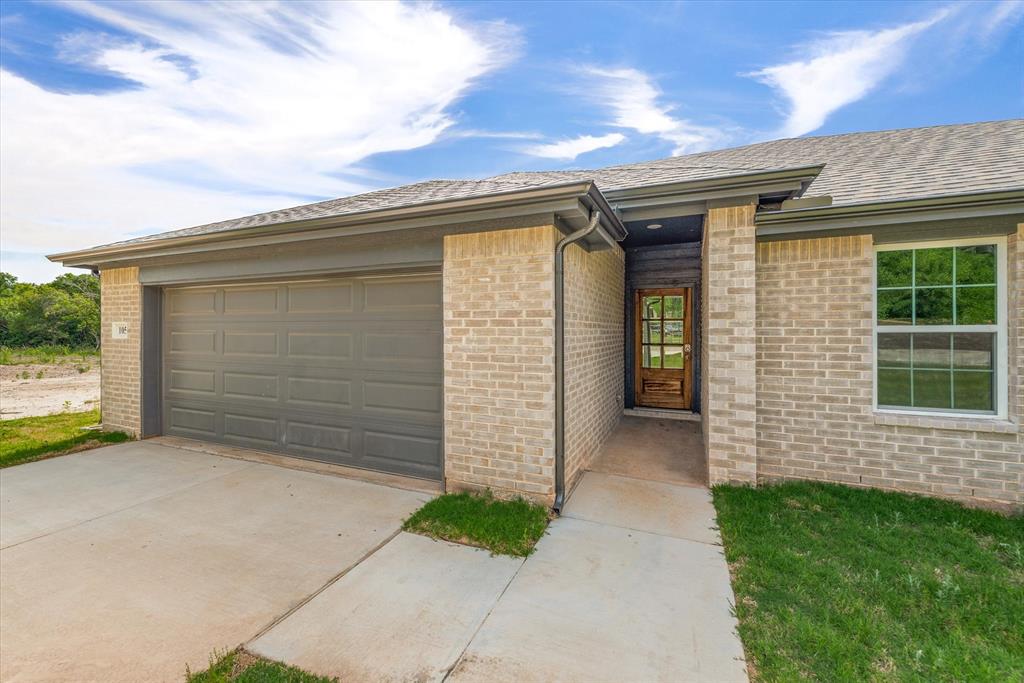 Runaway Bay Unit 6 - Residential