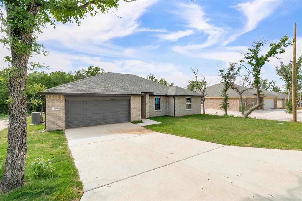 Runaway Bay Unit 6 - Residential