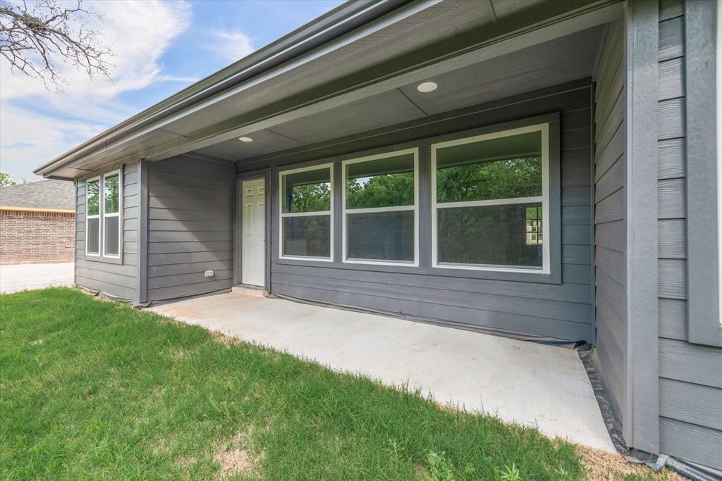 Runaway Bay Unit 6 - Residential