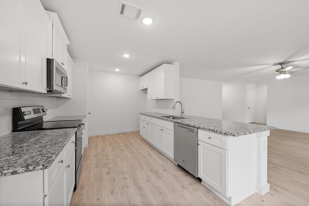 Runaway Bay Unit 6 - Residential