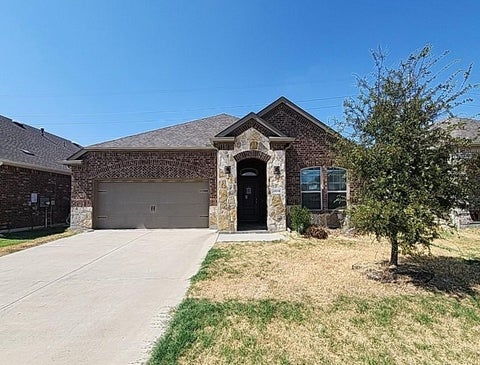 Photo of 10318 Thunderwood Drive, Aubrey, TX 76227 (MLS # 21378127)